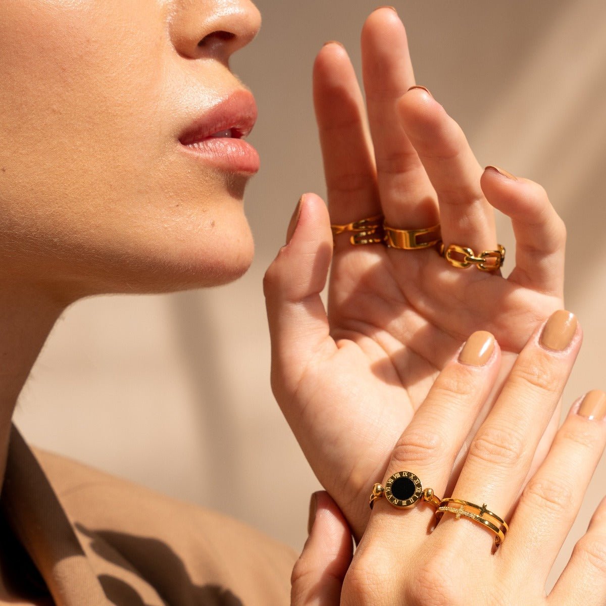 Rotating Roman Numeral Ring