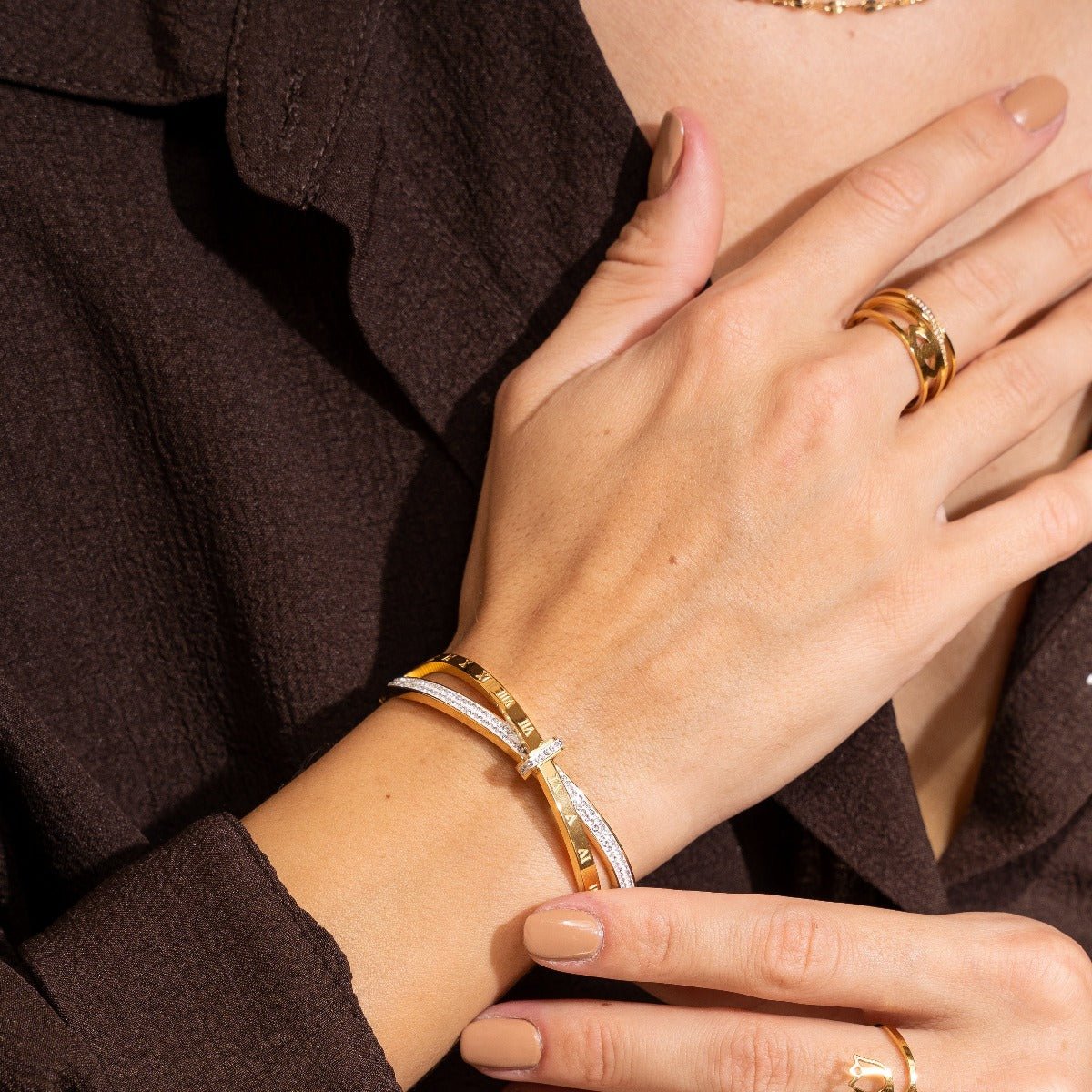Roman Bracelet with Zirconia