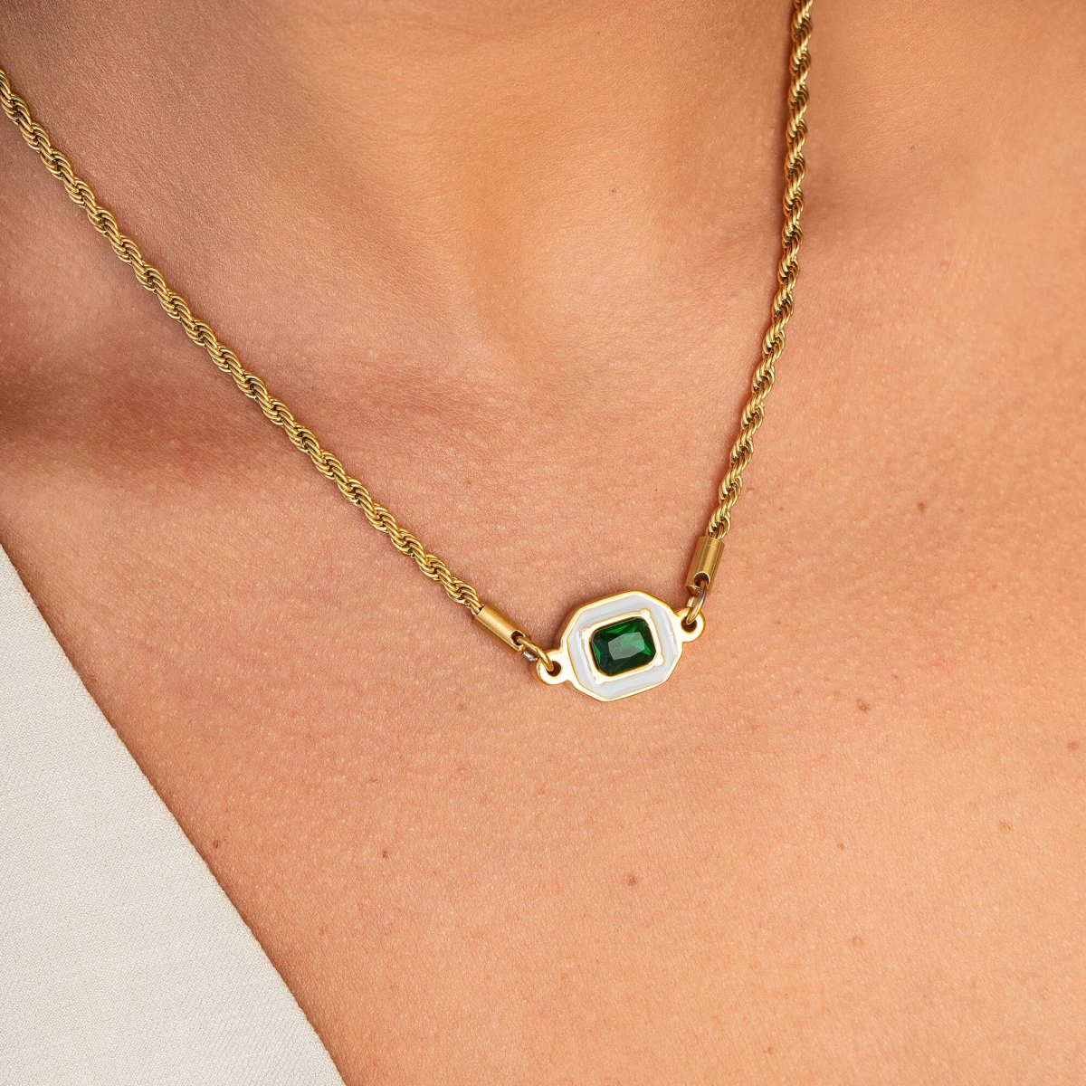 Aura Emerald Necklace