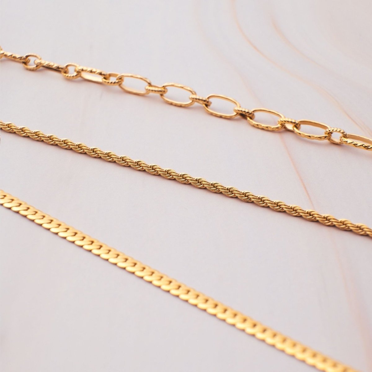 Thin 2mm Twisted Chain Necklace
